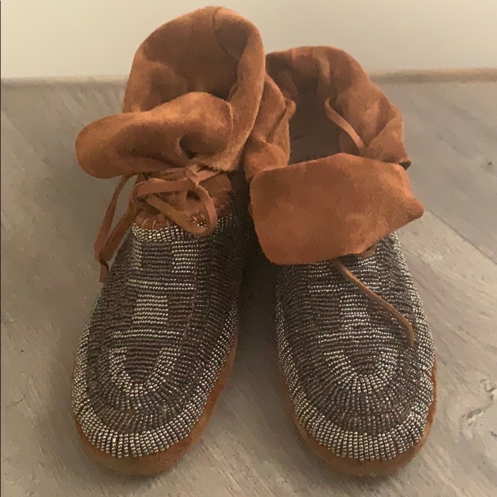 House of Harlow 1960 Moccasins